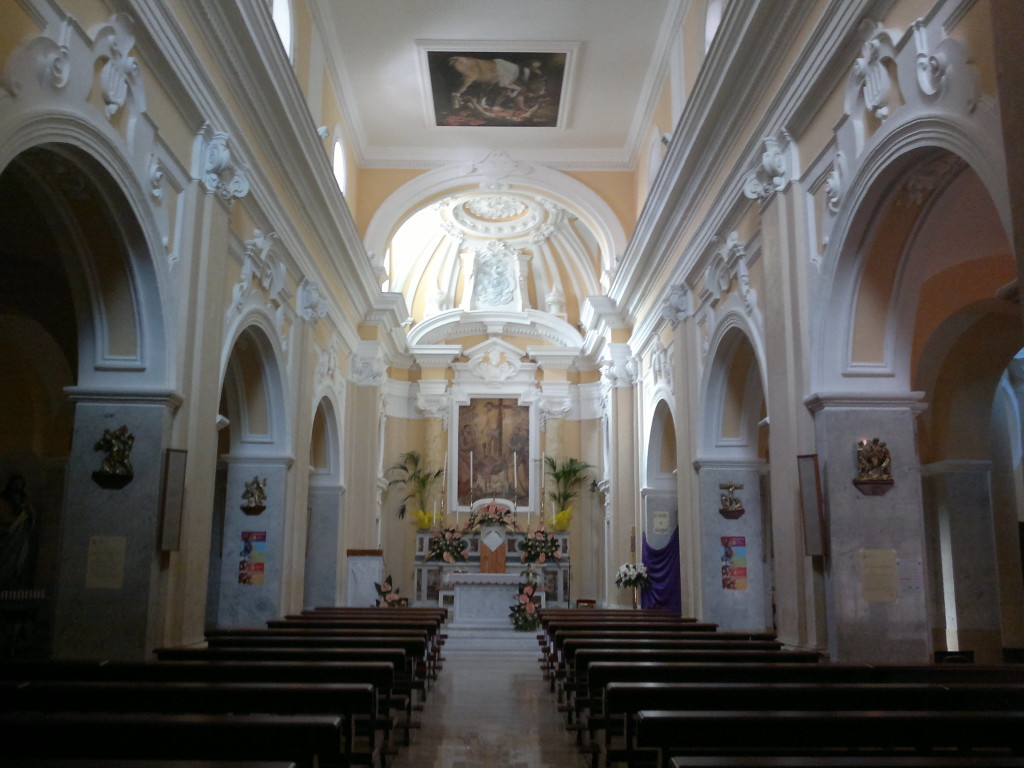 interno chiesa madre foto pag 14