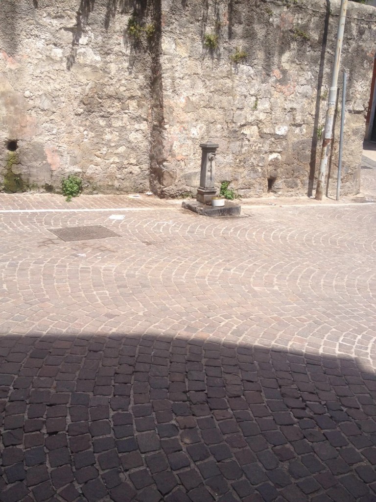 La fontana "ripristinata"